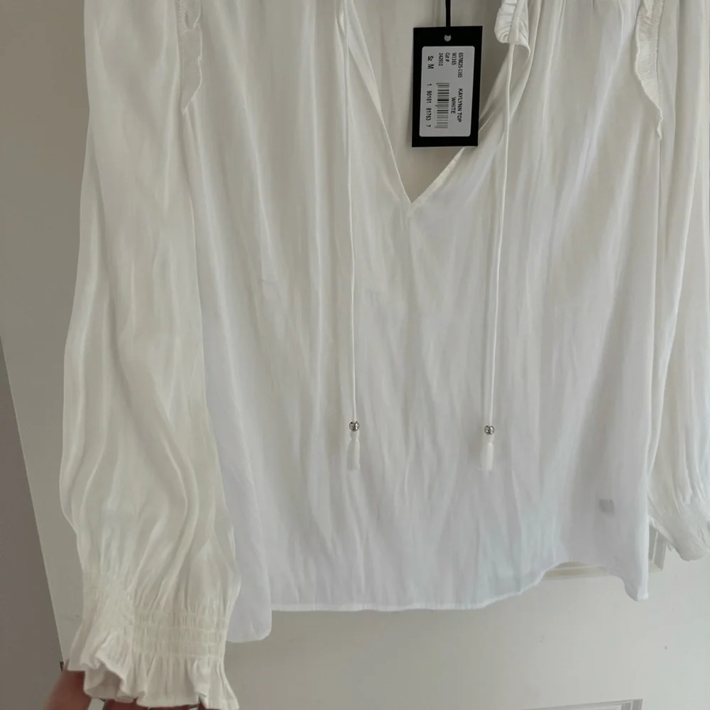 NWT PAIGE White Kaylynn Peasant Top Blouse | M - Picture 6 of 8